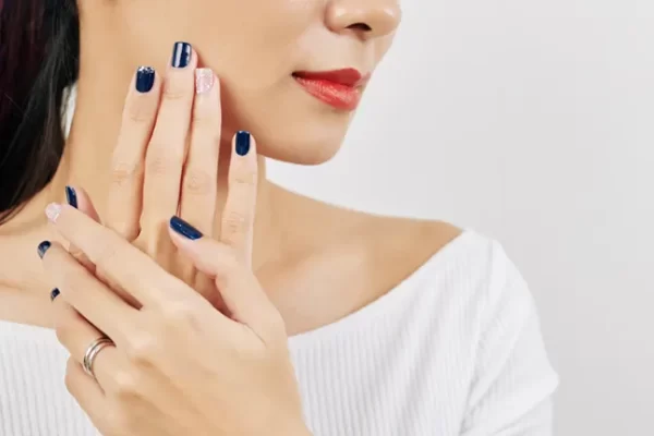 5 ways to keep your nails strong Ready to shine brightly